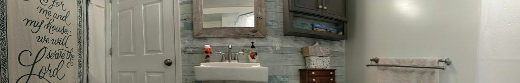Downstairs Bathroom Finished! http://www.b4andafters.com