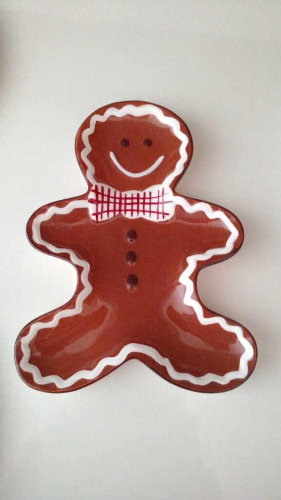 Gingerbread boy spoon rest