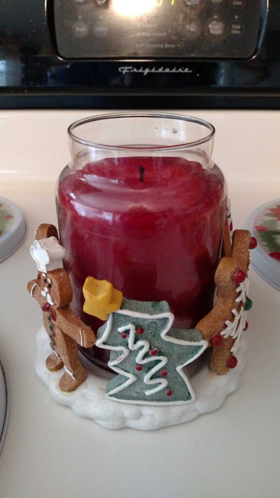 Christmas Stove Burner Covers https://www.b4andafters.com large gingerbread themed candle holder