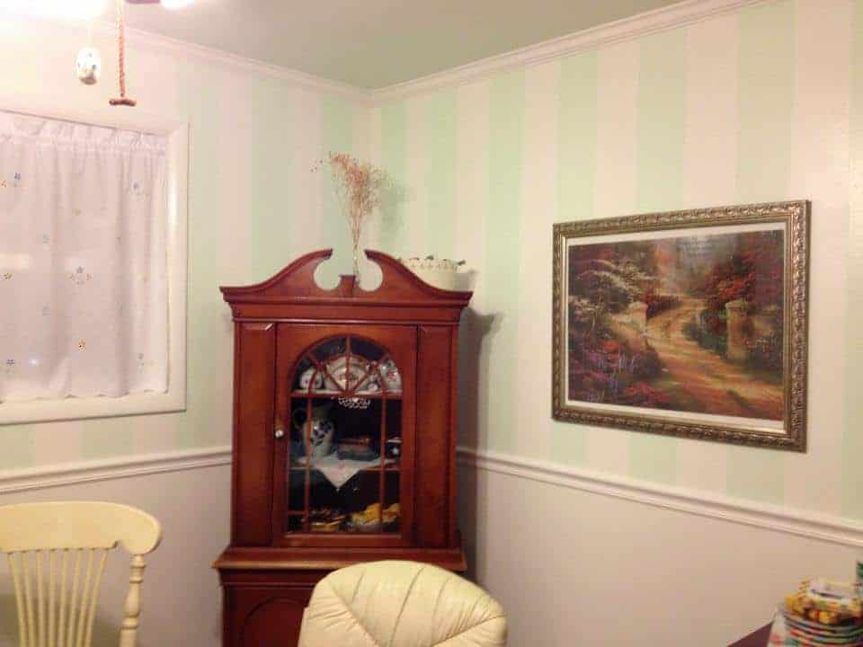 condo dining room