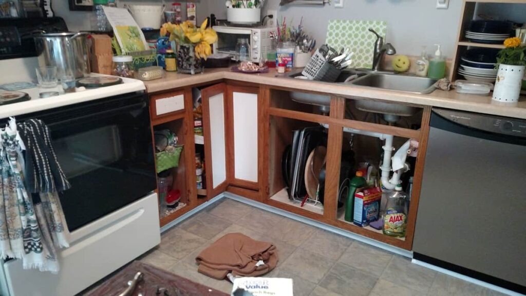 Painting My Kitchen Cabinets Gray https://www.b4andafters.com