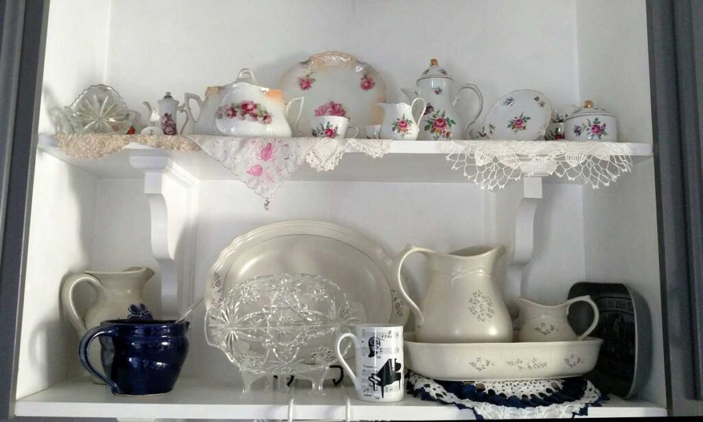 Adding Kitchen Cabinet Open Shelving http://www.b4andafters.com Open shelving with pretty dishes