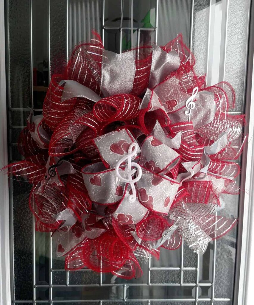 Valentine Music Wreath https://www.b4andafters.com/valentine-music-wreath/