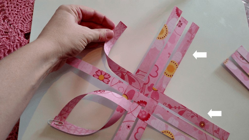 Pink Paper Star http://www.b4andafters.com