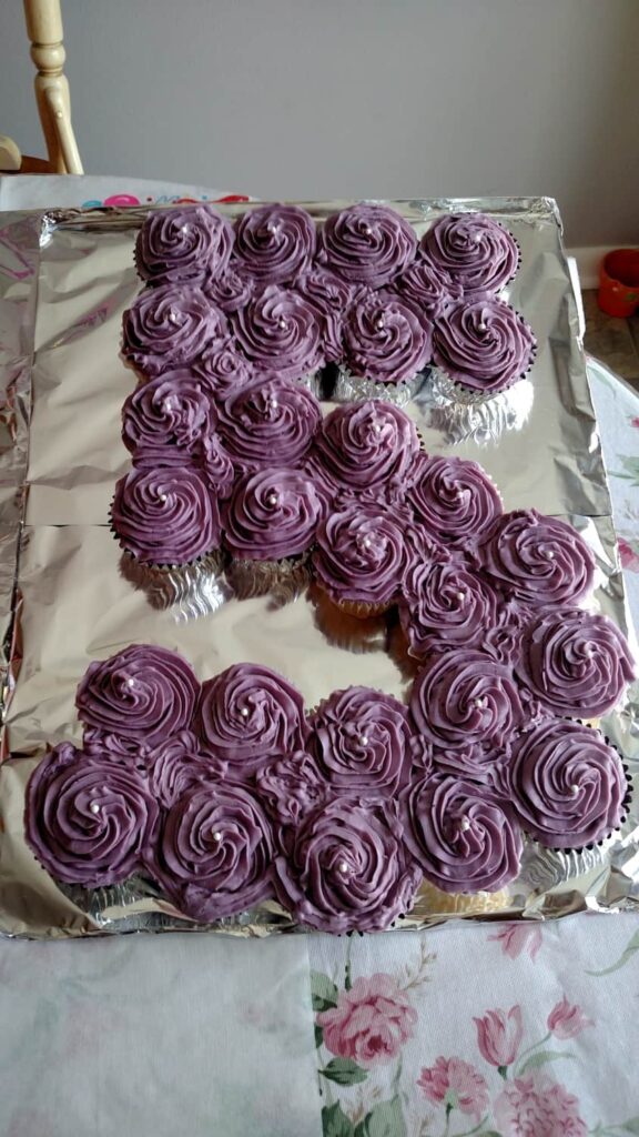 Cupcake Birthday Cake