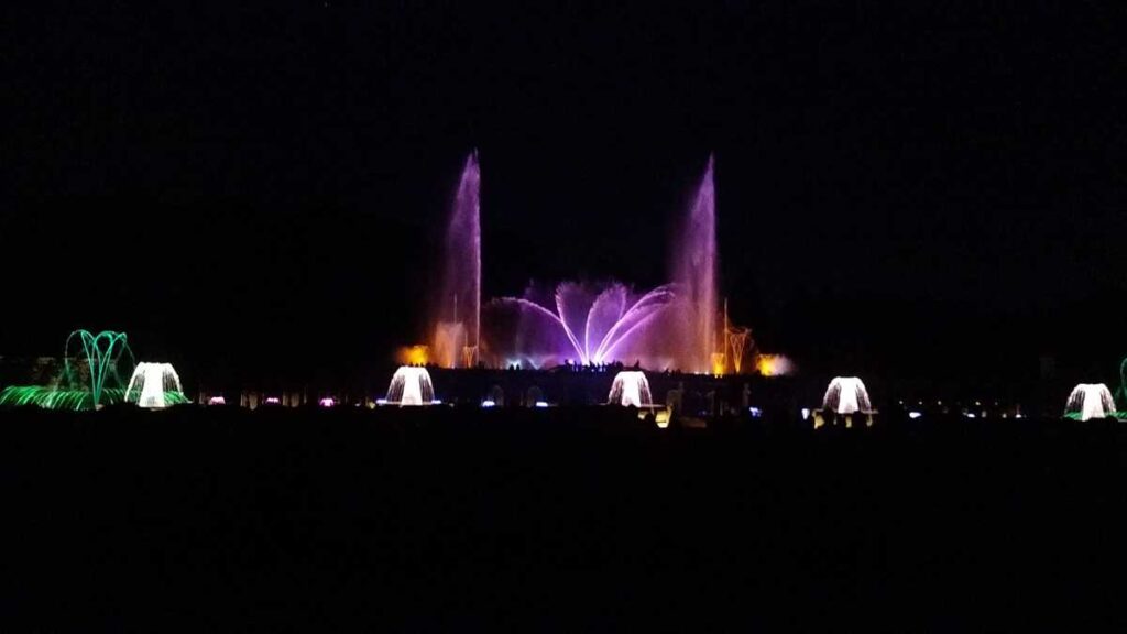Longwood Gardens Tour https://www.b4andafters.com