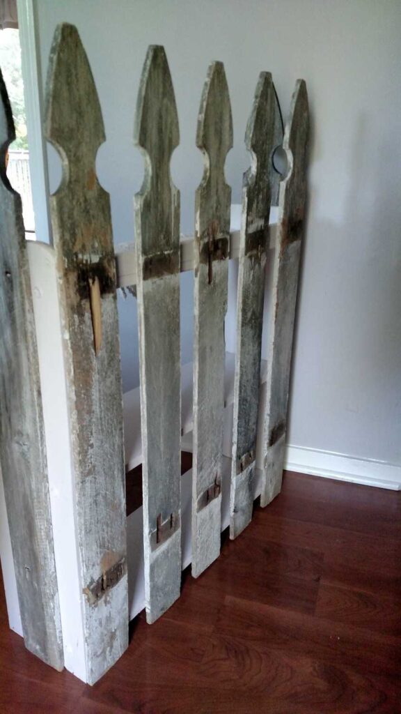 Easy Picket Fence Accent Shelves https://www.b4andafters.com back of fence pickets on a shelf