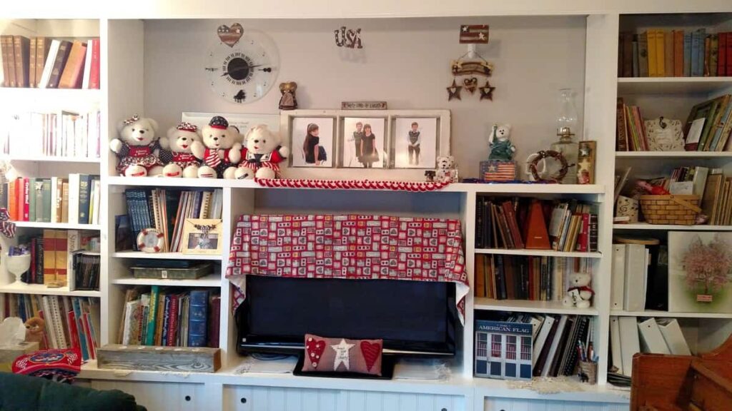 The built in shelving decorated for the Fourth of July