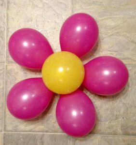 another view of step 2 flower balloon