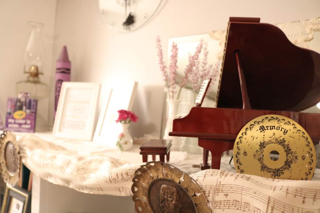 Piano Decor https://www.b4andafters.com piano music box