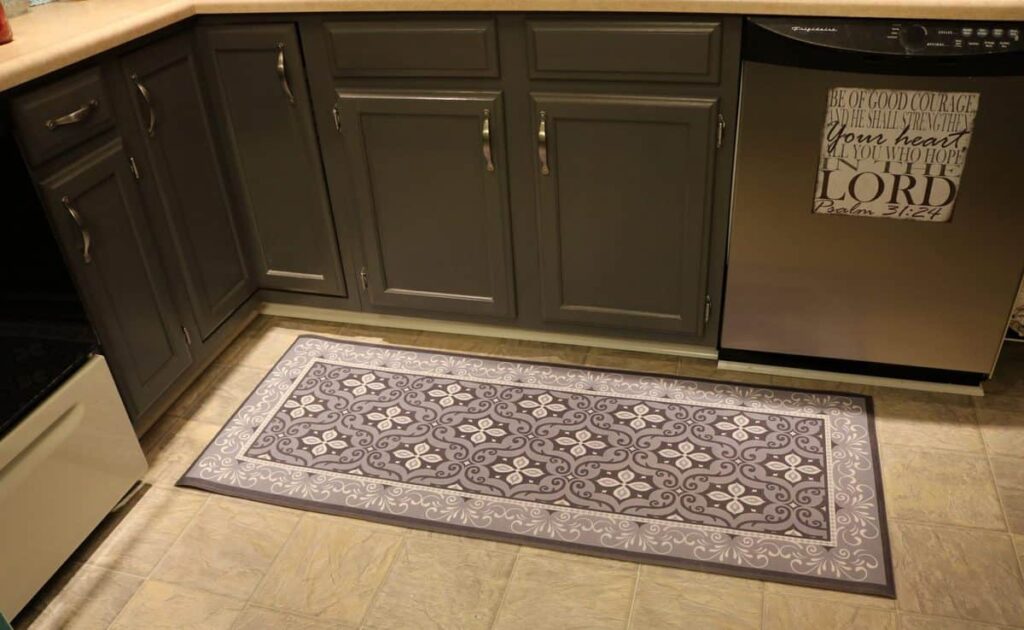 Kitchen Sink Comfort Anti-Fatigue Mat https://www.b4andafters.com