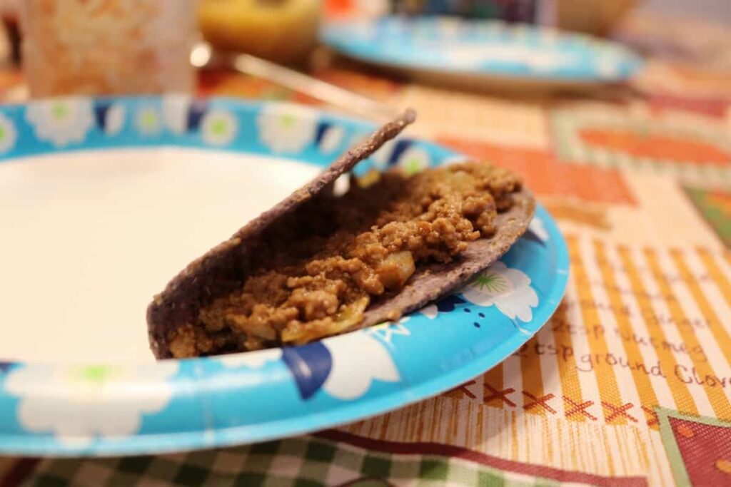 The Right Way to Fill a Taco https://www.b4andafters.com taco with meat on it
