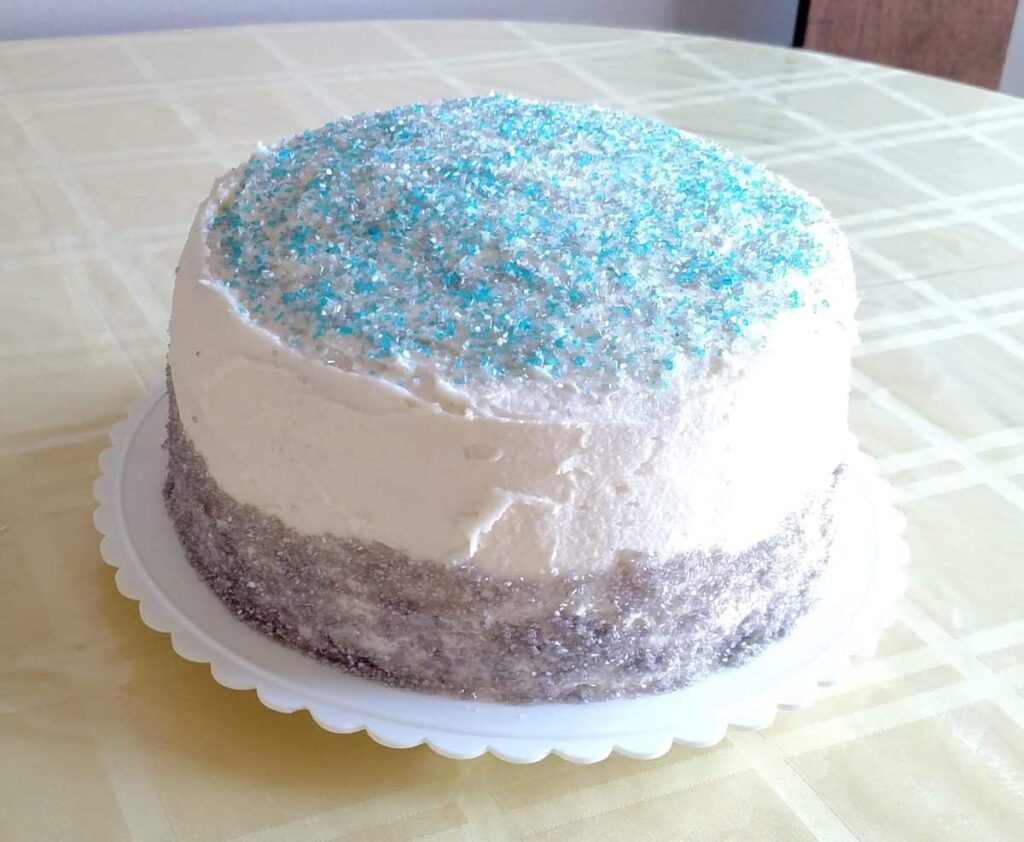 Sword Cake https://www.b4andafters.com cake that looks normal but has a surprise inside