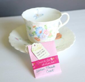 https://www.b4andafters.com/tea-tags-how-i-used-free-printable-arabah-joy/