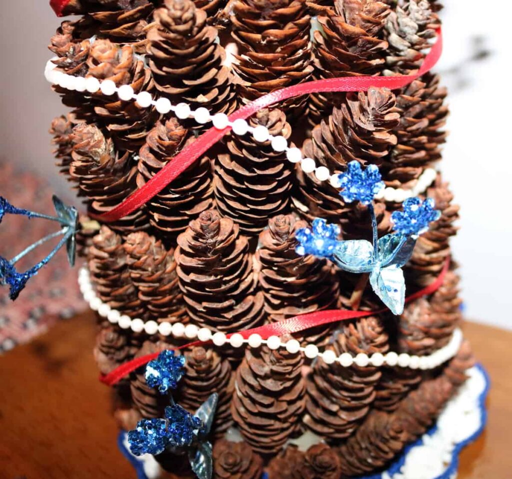 closeup of Patriotic pine cone tree