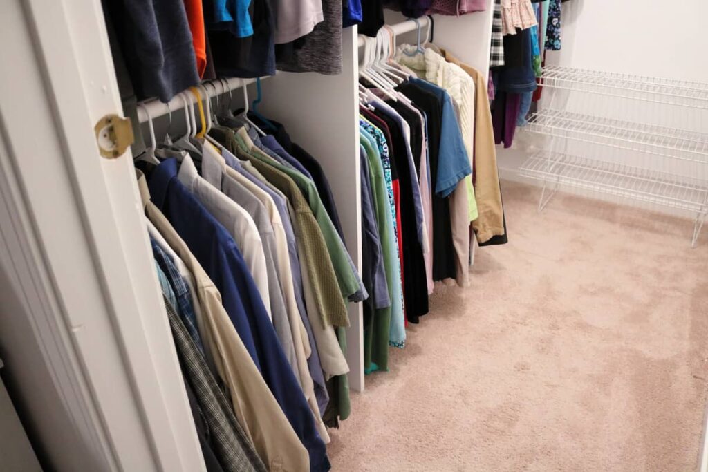 Master Closet Makeover www.B4andAfters.com