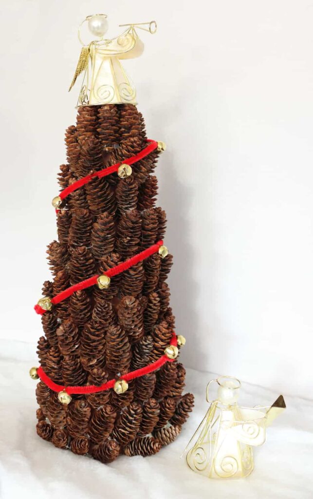 https://www.b4andafters.com/jingle-bell-pine-cone-tree