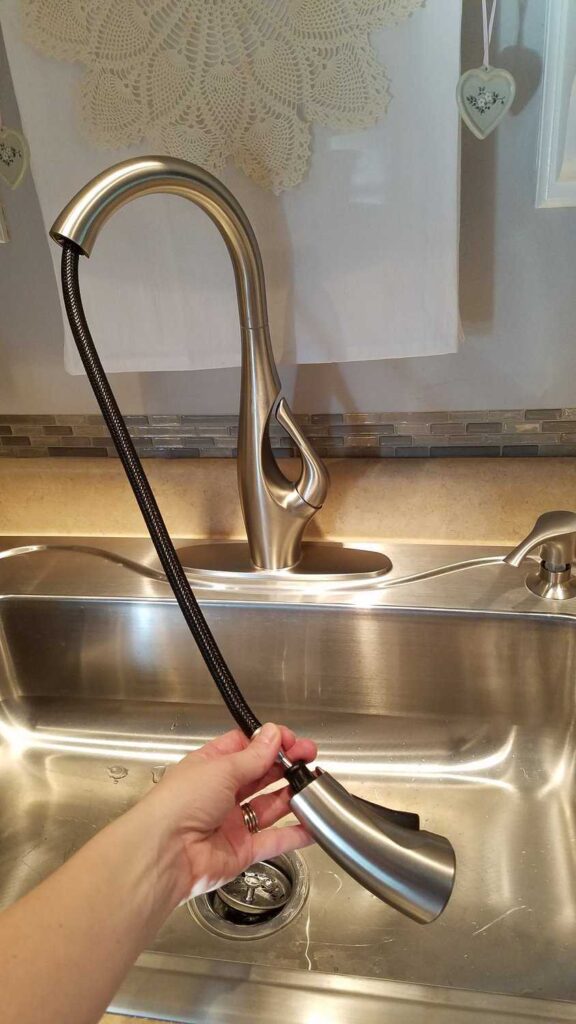 faucet pull down
