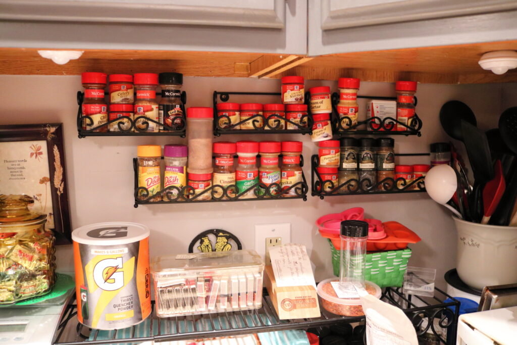 Kitchen Spice Organization – - inside cabinet door