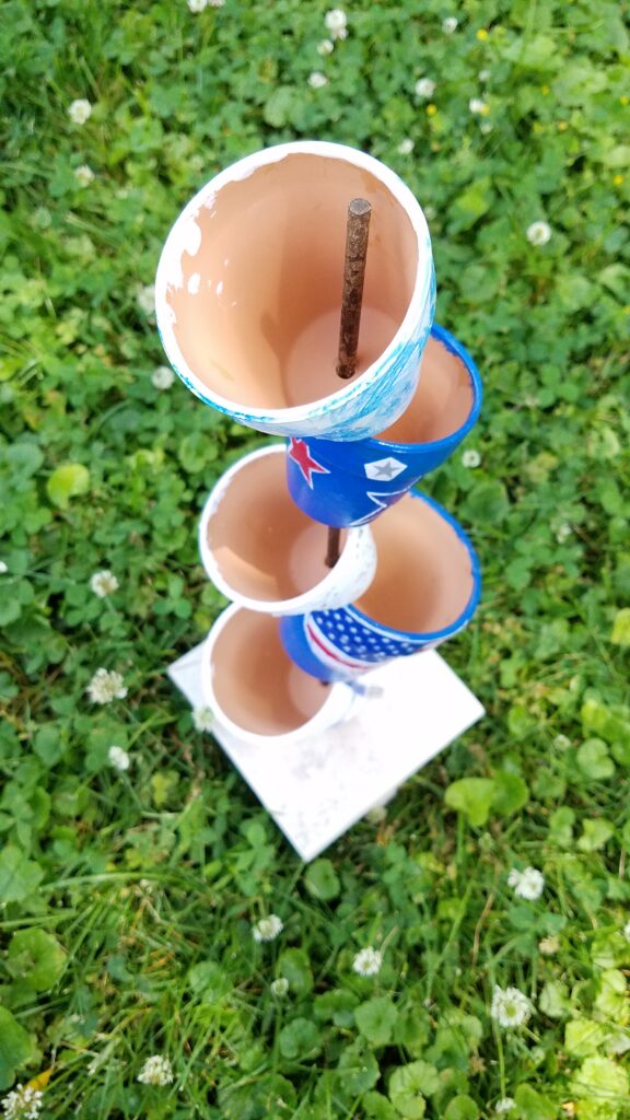 top view of alternating stacked pots