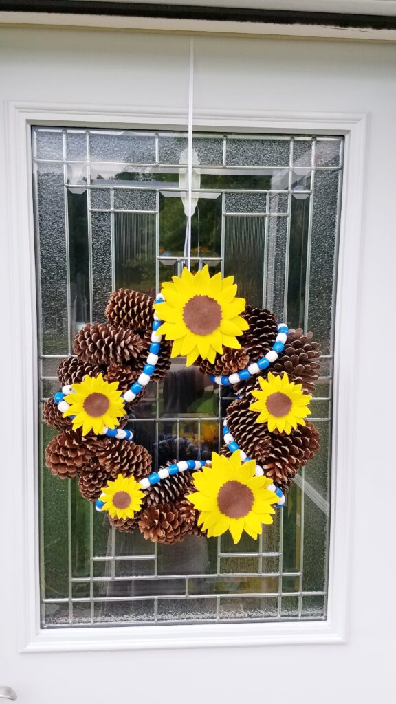 sunflower pine cone wreath idea