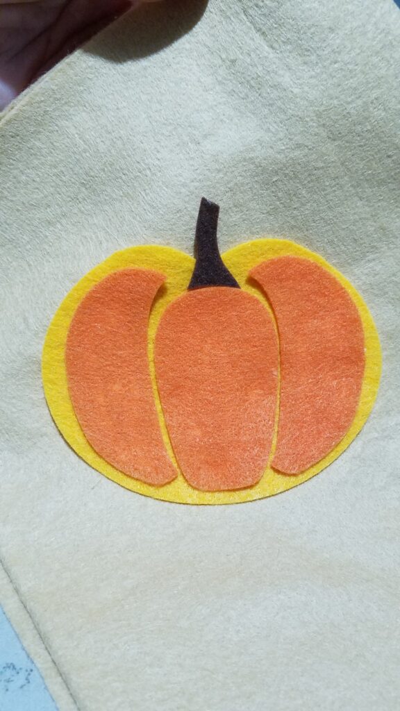 felt pumpkin