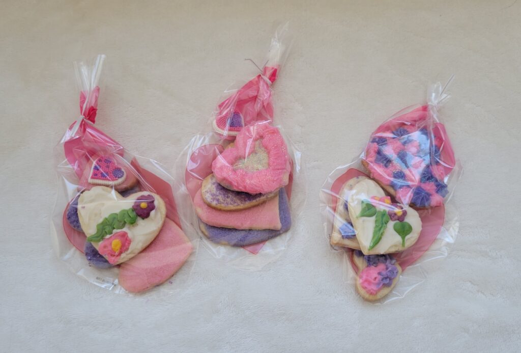 heart cookies packaged in little bags for gift giving