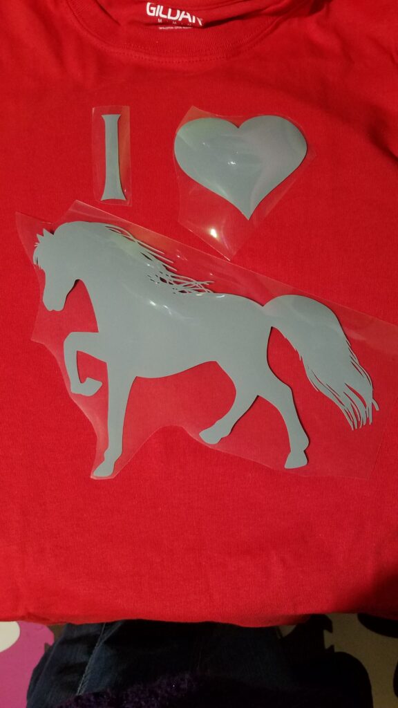 I love Horses iron on tshirt design for the Cricut maker