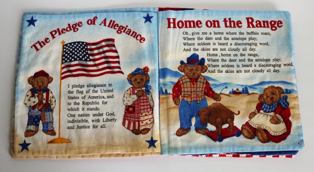 Cloth children's patriotic fabric book