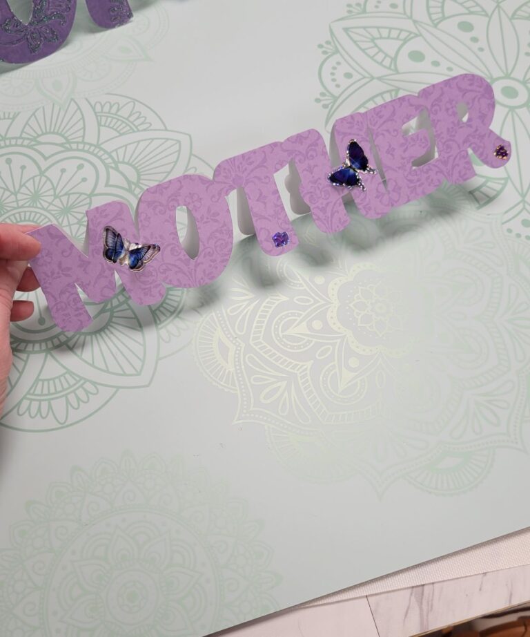 How to Make Name Cards with a Cricut Maker
