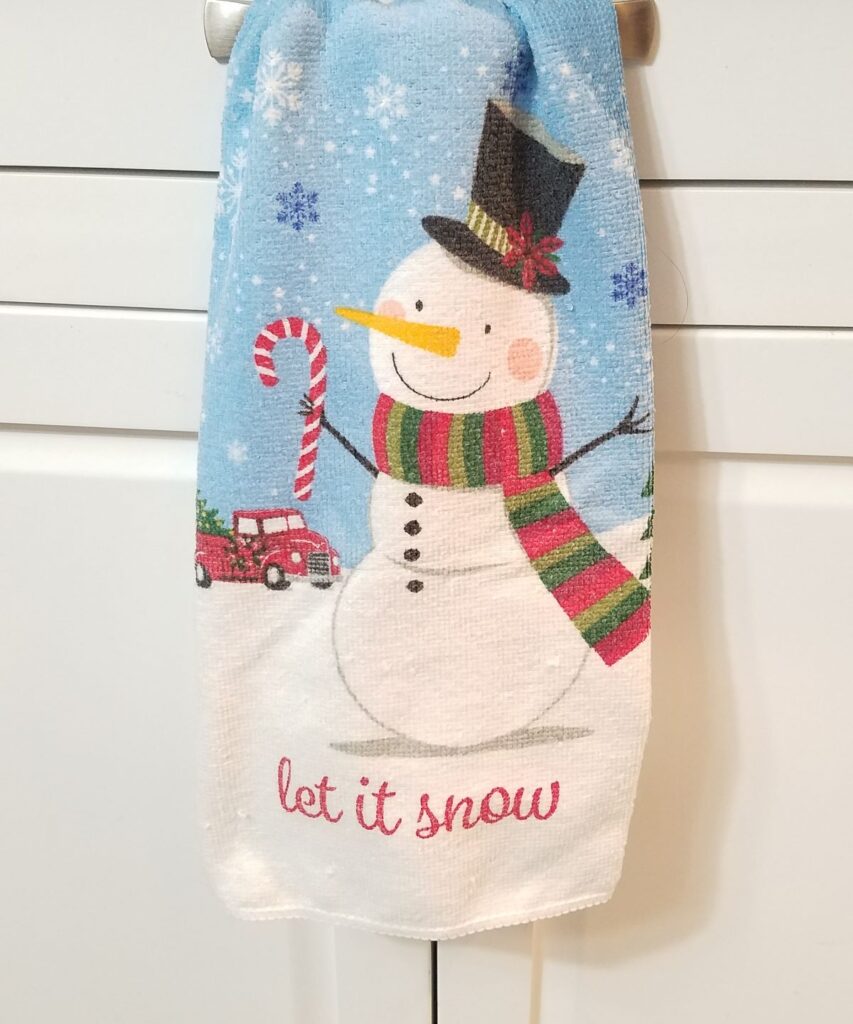 towel snowman