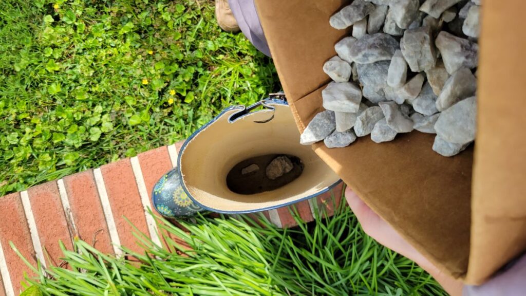 rocks to be poured into rain boot