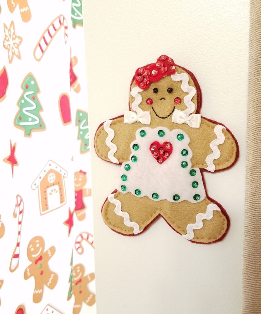 closeup of gingerbread girl