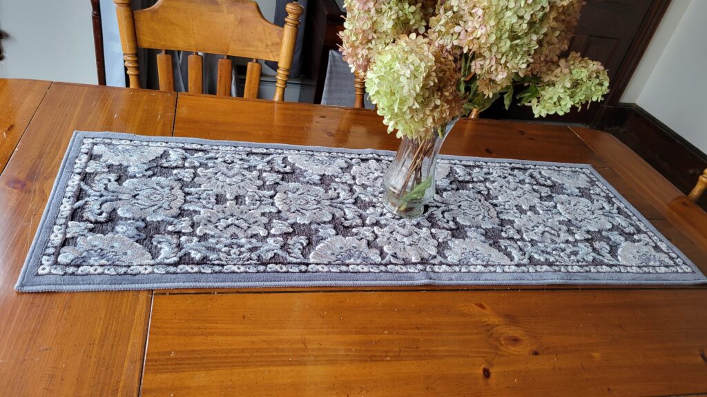 rug as table runner