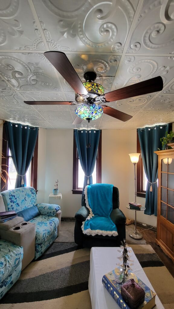 ceiling fan with stained glass