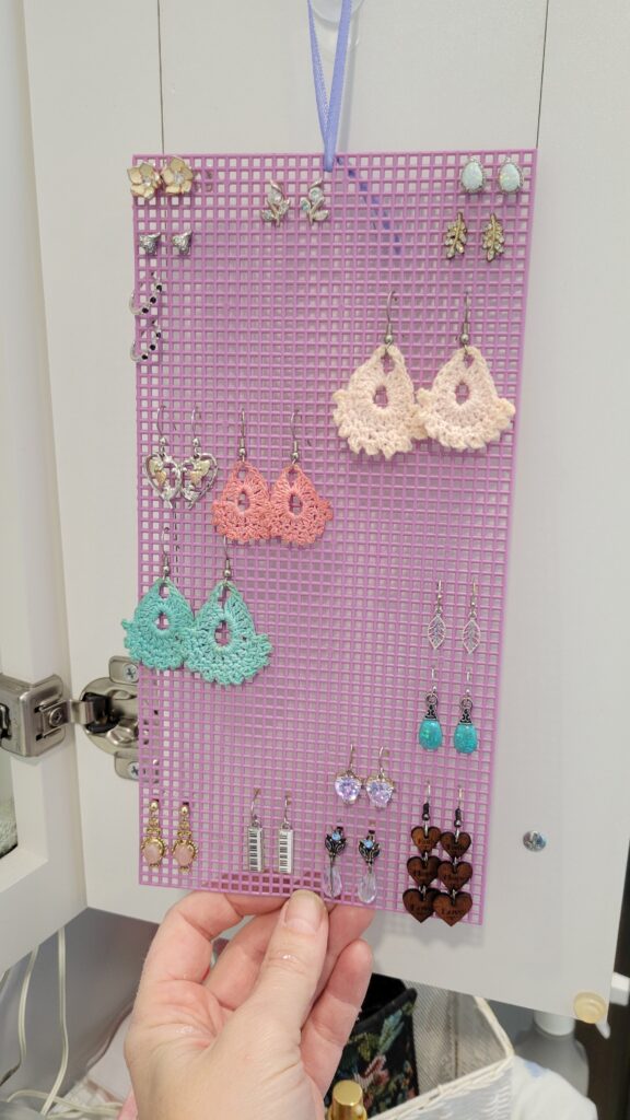 earring organizer