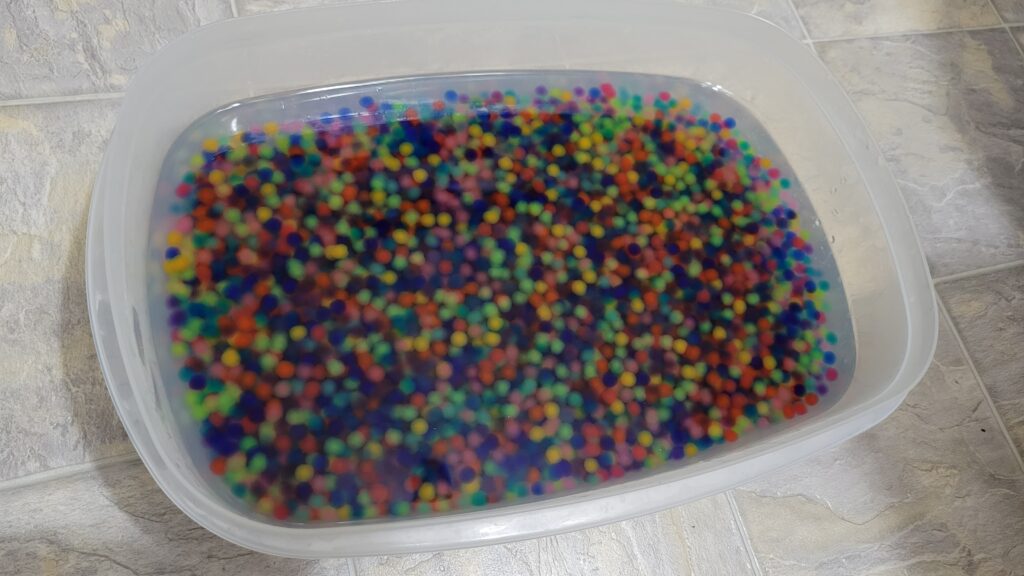 orbeez growing in water